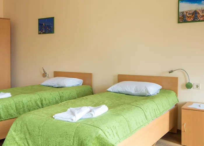 7 Days City Hotel Дніпро