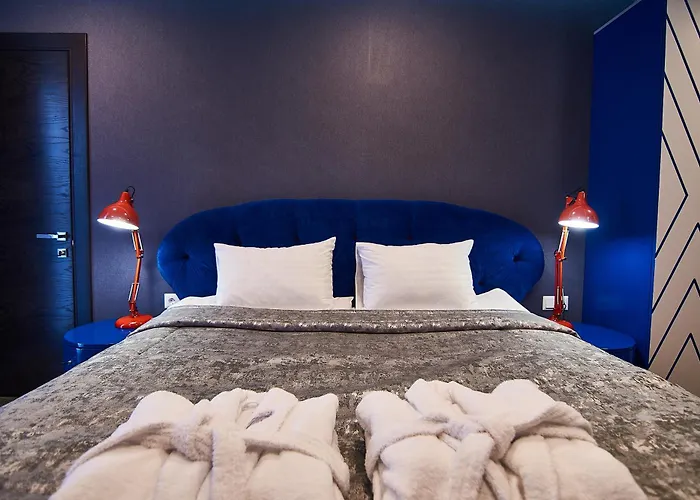 Light Hotel Дніпро